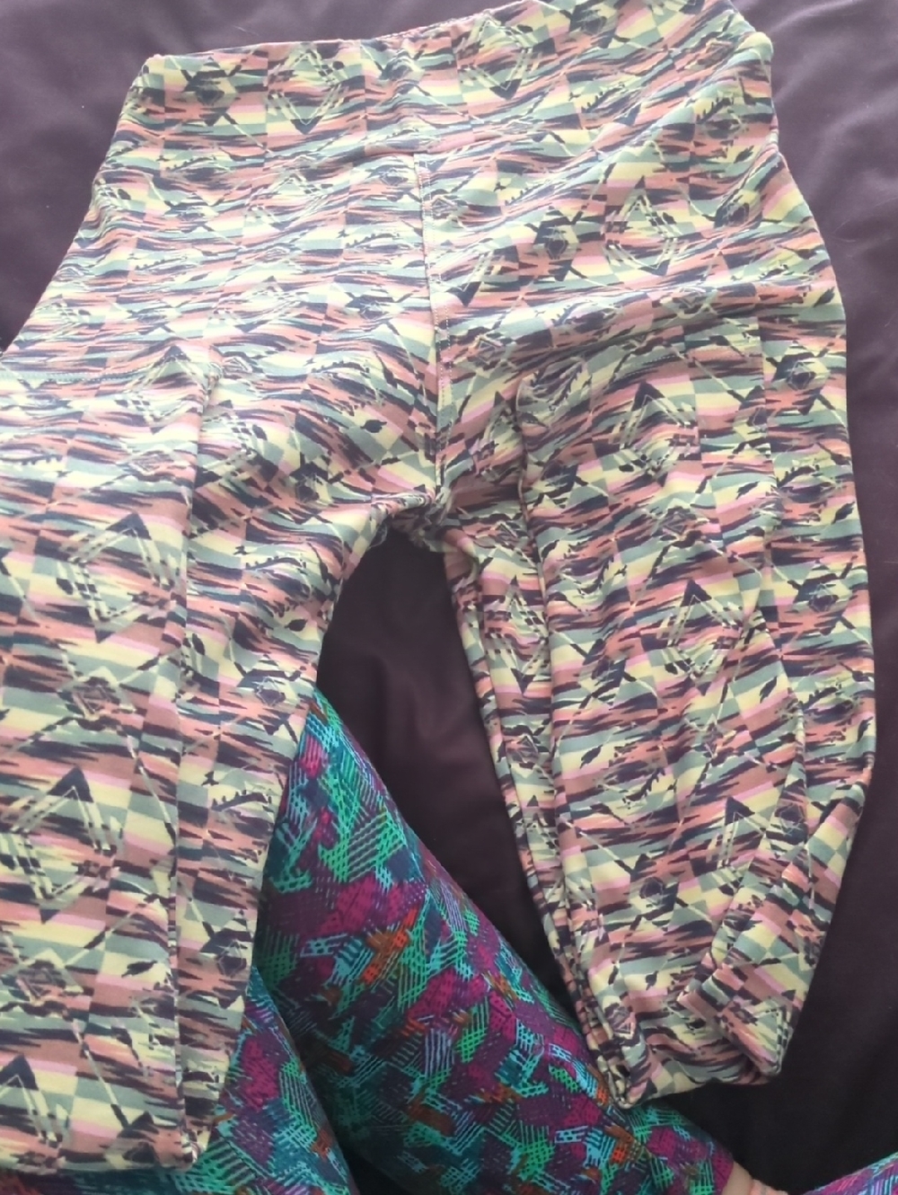 LuLaRoe Kids Pastel Geometric Leggings in Pink, Mint & Navy
